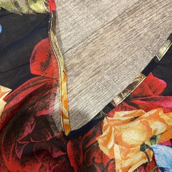 Show Me Your Mumu - Floral Open Shoulder Tunic Blouse - Size Medium - Picture 12 of 13